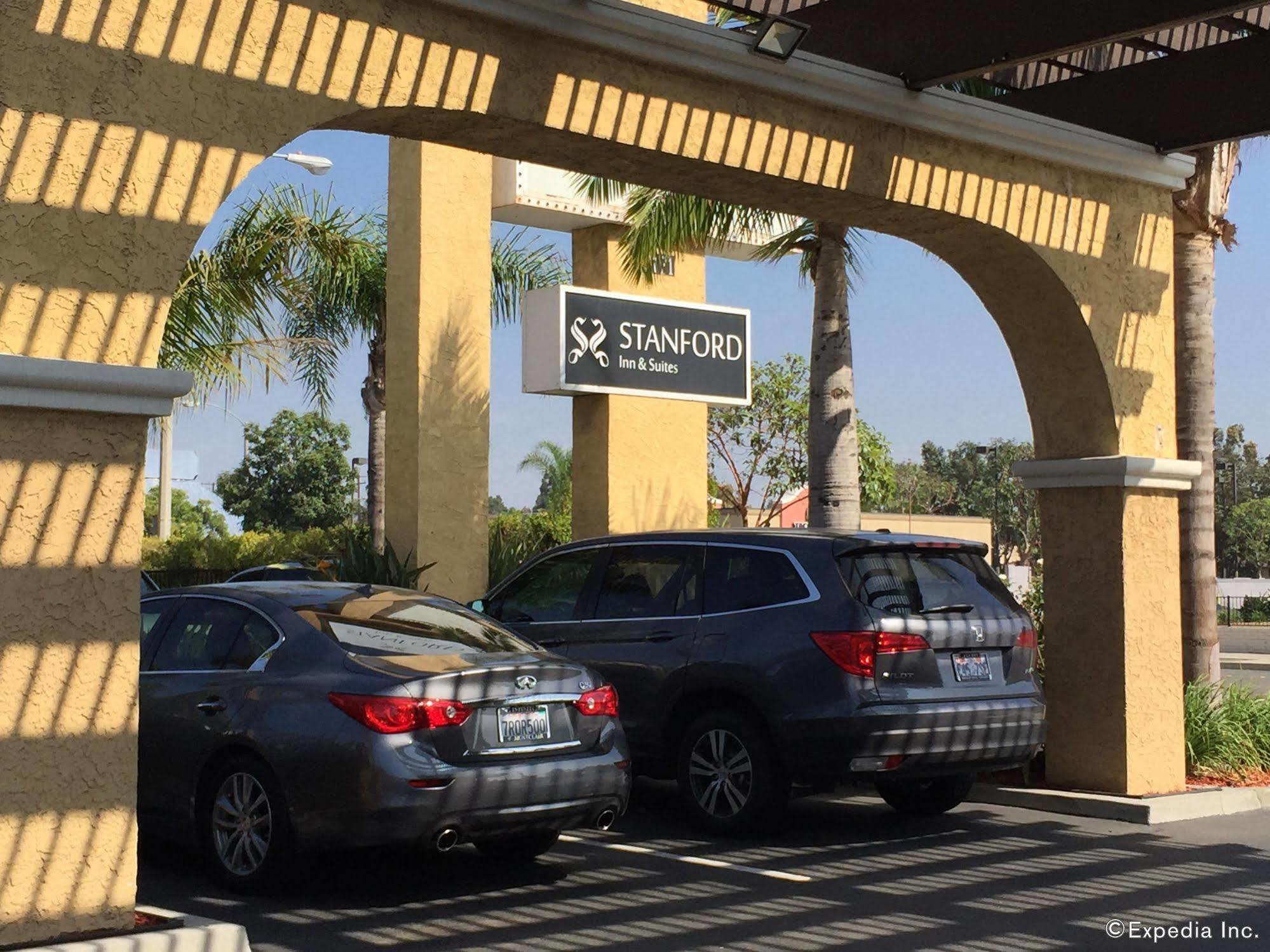 Stanford Inn & Suites Anaheim Exterior foto